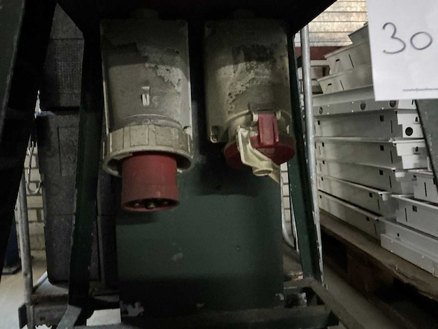 Stroomverdeelkast en divers - afbeelding 8 van  9