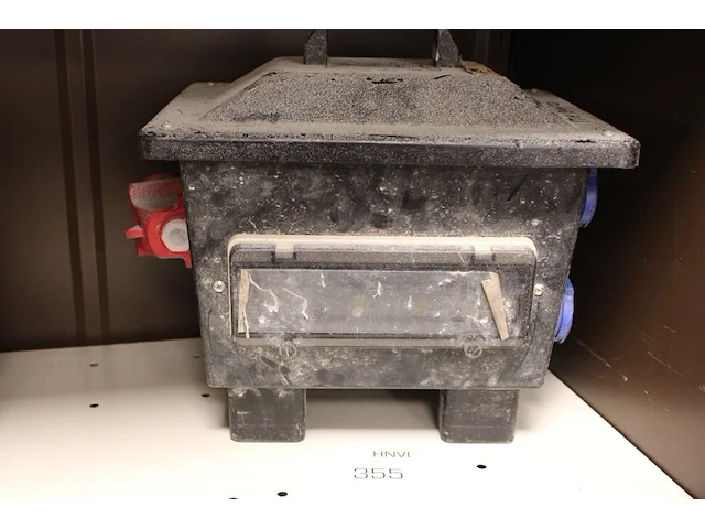 Stroomverdeelkast korbach, 6x 240v en 3x kracht. - afbeelding 1 van  3