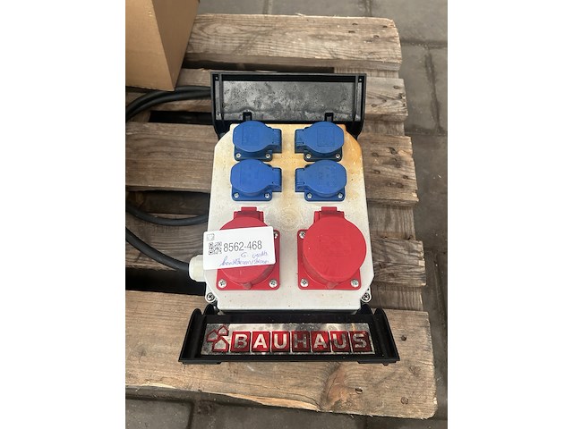 Stroomverdeler - afbeelding 1 van  4