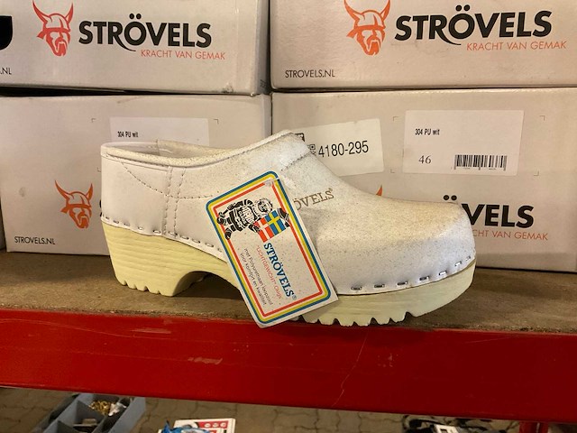Strövels paar werkklompen (12x) - afbeelding 2 van  2