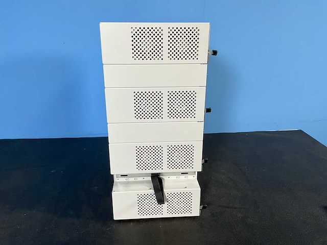 Stryker - swithchpoint infinity 3 - medische video-/signaalrouter - afbeelding 5 van  5