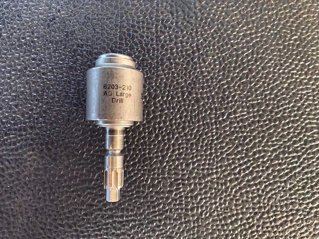 Stryker - system 6 - chirurgisch boor-/zaagsysteem - afbeelding 9 van  19