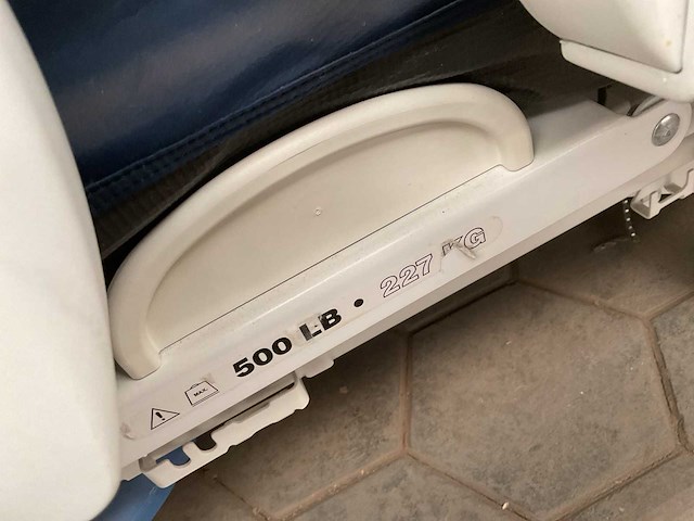 Stryker 3002 s3 ziekenhuisbed - afbeelding 8 van  9