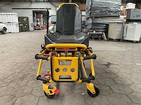 Stryker 6082 mx-pro medical litter and stretch - afbeelding 5 van  9