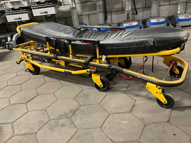 Stryker mx-pro ambulance brancard - afbeelding 2 van  6