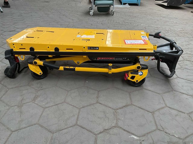 Stryker power pro medical litter and stretch - afbeelding 3 van  6