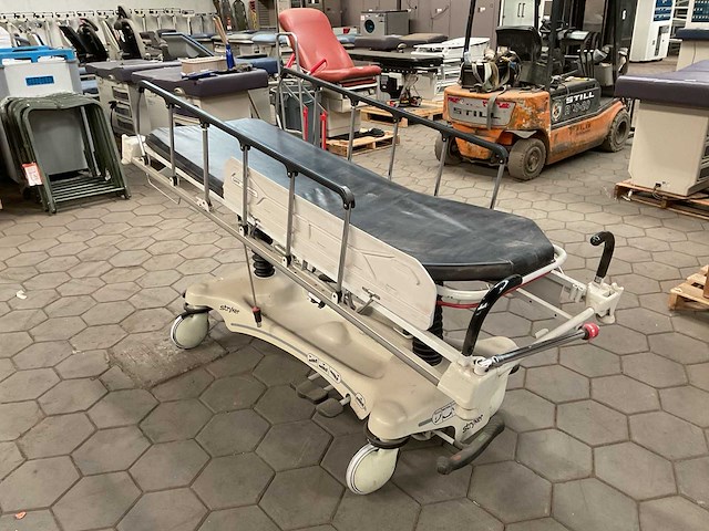 Stryker renaissance 1210 stretcher ziekenhuisbed - afbeelding 2 van  9