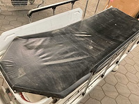 Stryker renaissance 1210 stretcher ziekenhuisbed - afbeelding 8 van  9