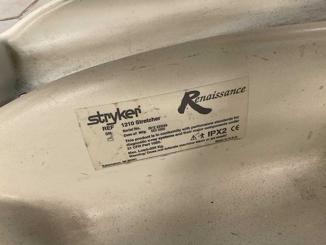 Stryker renaissance 1210 stretcher ziekenhuisbed - afbeelding 9 van  9