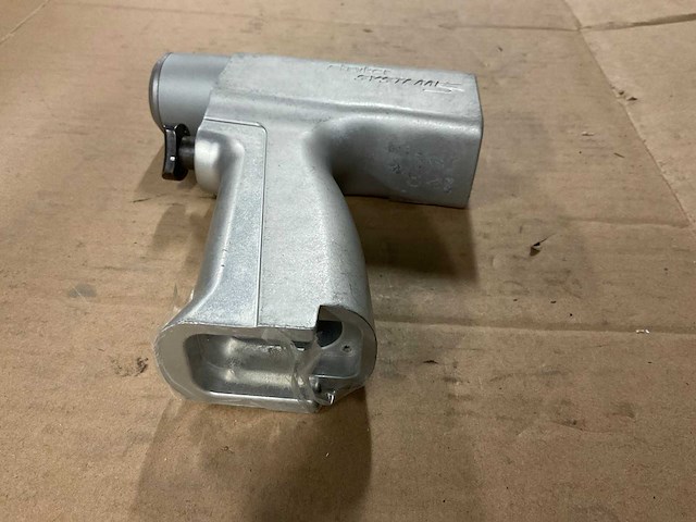 Stryker system5 oscillerend zaag apparaat - afbeelding 4 van  4