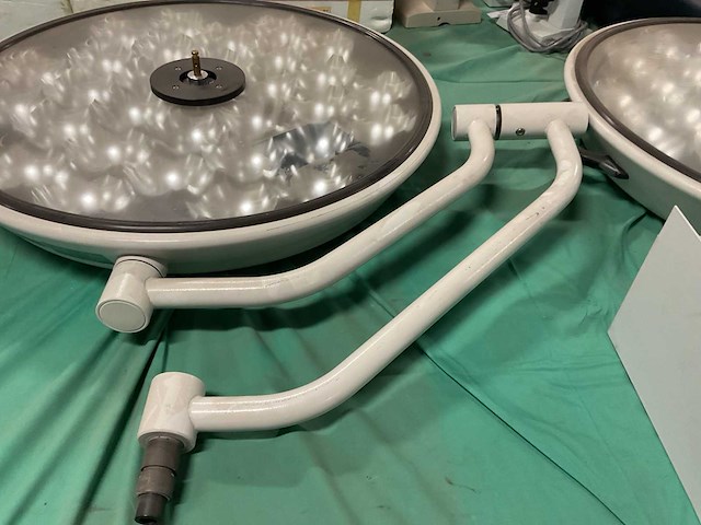 Stryker visum led surgical light - afbeelding 3 van  5
