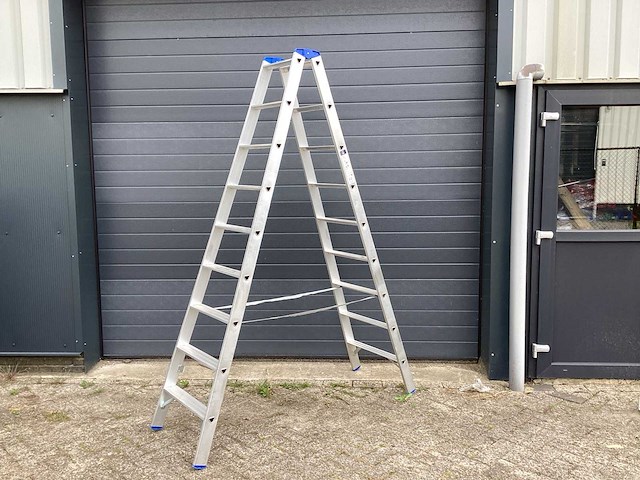 Sts vouwladder 2x9 treden ladder en trap - afbeelding 1 van  5