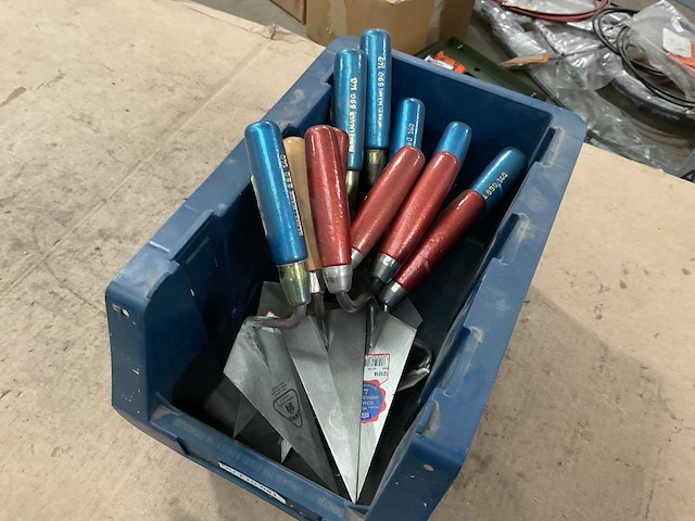 Stuc- en afwerkgereedschap (12x) - afbeelding 2 van  2