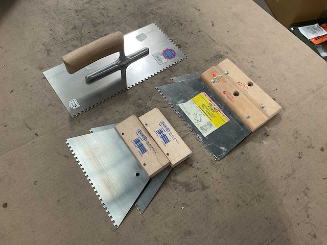 Stuc- en afwerkgereedschap (5x) - afbeelding 2 van  3
