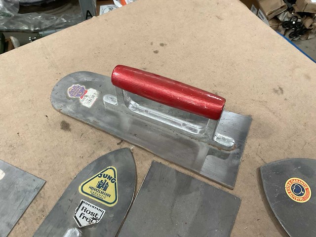 Stuc- en afwerkgereedschap (8x) - afbeelding 4 van  6