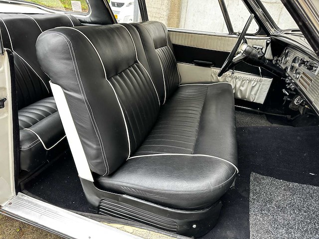 Studebaker hawk 8 4.2 v8 170pk 1956 - afbeelding 18 van  32