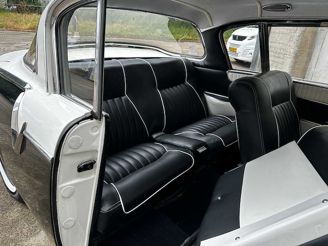 Studebaker hawk 8 4.2 v8 170pk 1956 - afbeelding 21 van  32