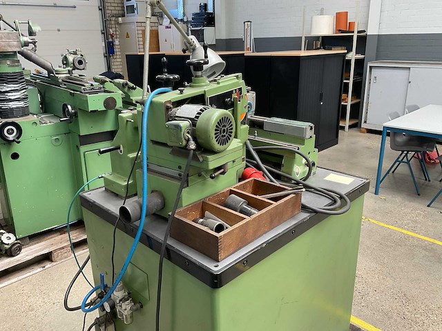 Studer s90 luchtbed profiel slijpmachine - afbeelding 7 van  12