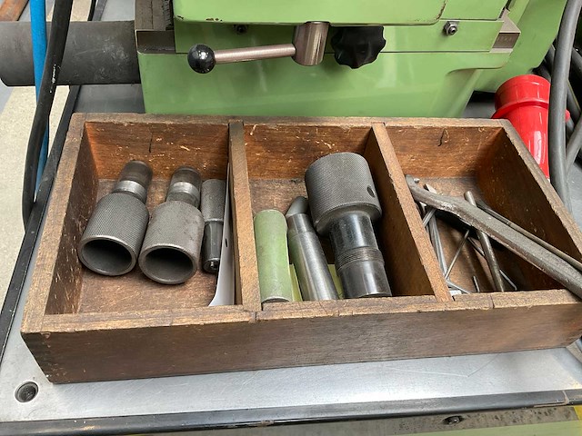 Studer s90 luchtbed profiel slijpmachine - afbeelding 9 van  12