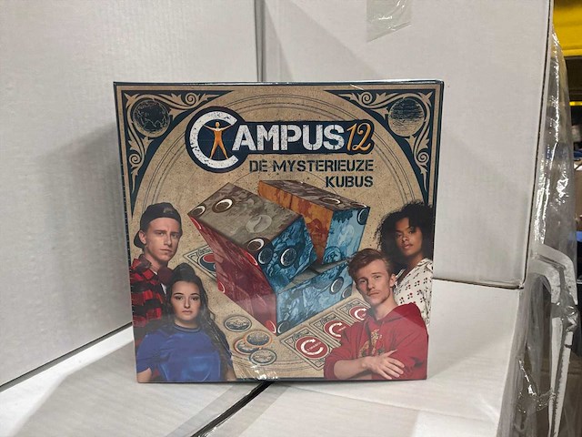 Studio 100 bordspel (96x) - afbeelding 1 van  2