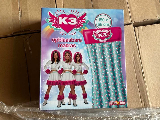 Studio 100 k3 opblaasbaar matras (36x) - afbeelding 1 van  2