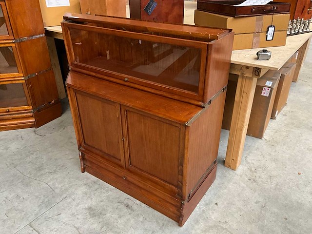 Studio globe wernicke boekenkast deel (2x) - afbeelding 1 van  2