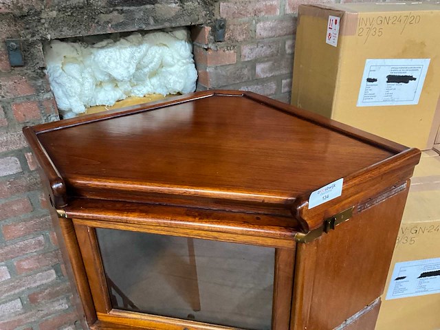 Studio globe wernicke boekenkast - afbeelding 3 van  5