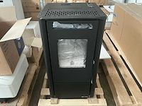 Stufa kali nero goffrato 9.5kw v2 pelletkachel - afbeelding 1 van  9