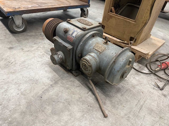 Stuhlmann - e 204 - elektromotor - afbeelding 3 van  4