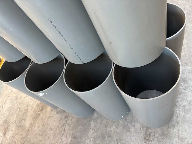 Stuk pvc pijp 32x60cm (13x) - afbeelding 2 van  5