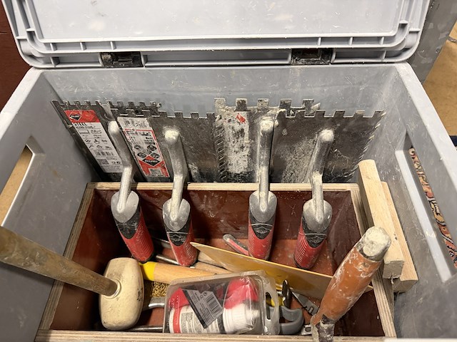 Stukadoorsgereedschap in koffer w.o. rubi - afbeelding 2 van  6