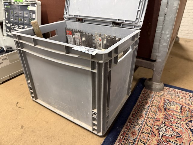 Stukadoorsgereedschap in koffer w.o. rubi - afbeelding 6 van  6