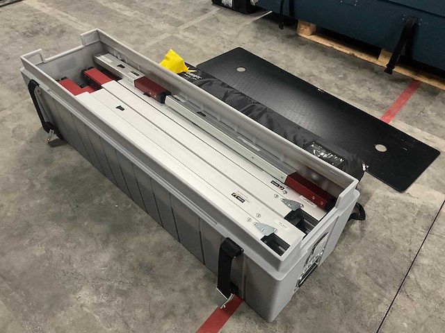 Stumpfl varioclip lock 64 dual projection projectiescherm 900x600 - afbeelding 3 van  10