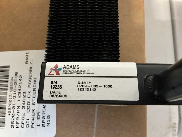 Stuurbekrachtiging oliekoeler - afbeelding 2 van  4