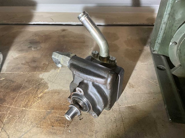 Stuurpomp - afbeelding 4 van  4