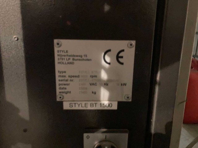 Style - 2008 - bt 1500 - cnc universele bewerkingscentra - afbeelding 11 van  11