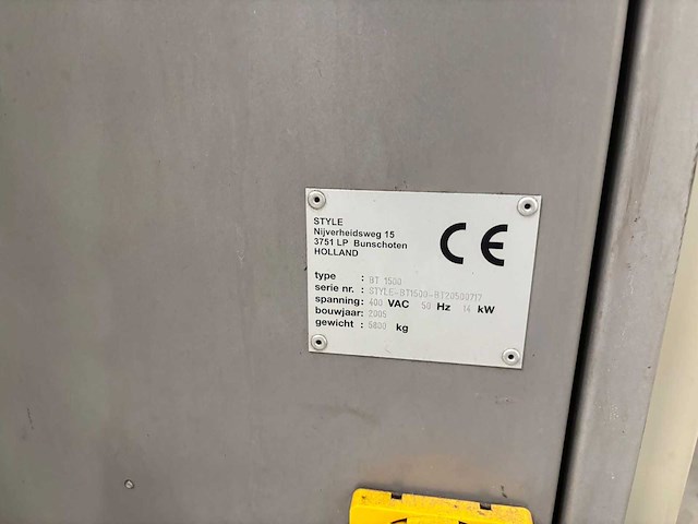 Style - bt1500 - cnc vertical machining centre - 2005 - afbeelding 3 van  16