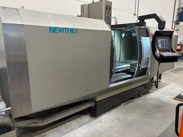 Style - bt1500 - cnc vertical machining centre - 2005 - afbeelding 9 van  16