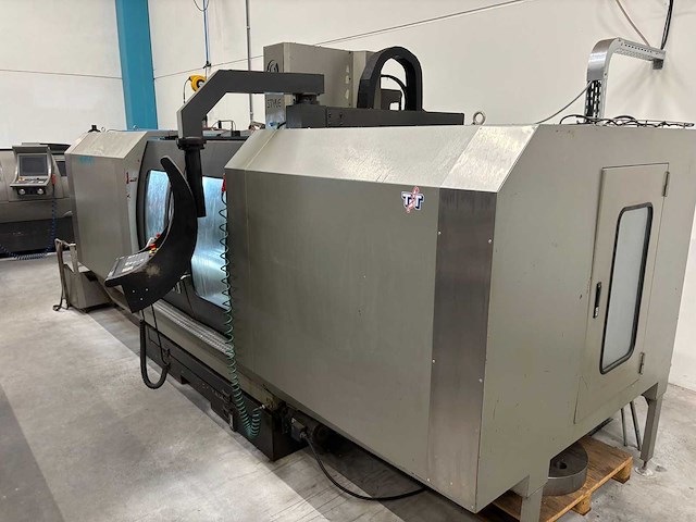 Style - bt1500 - cnc vertical machining centre - 2005 - afbeelding 14 van  16