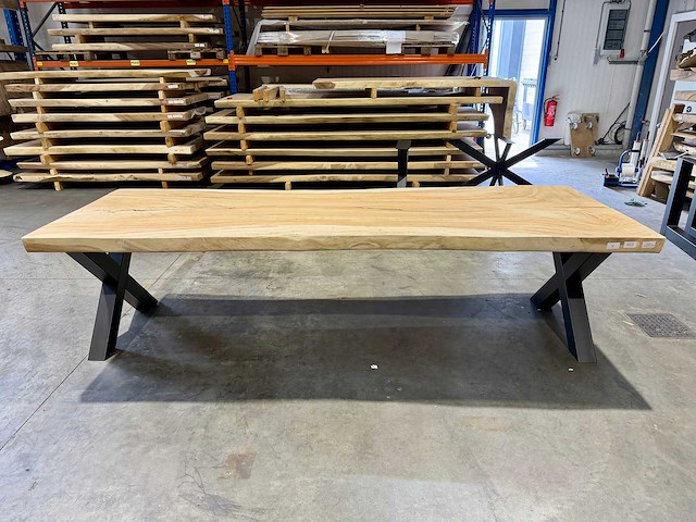 Suar boomstam tafel 300 cm. - afbeelding 2 van  3