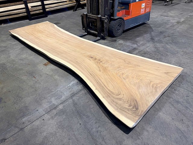 Suar boomstam tafel 430 cm. - afbeelding 1 van  4