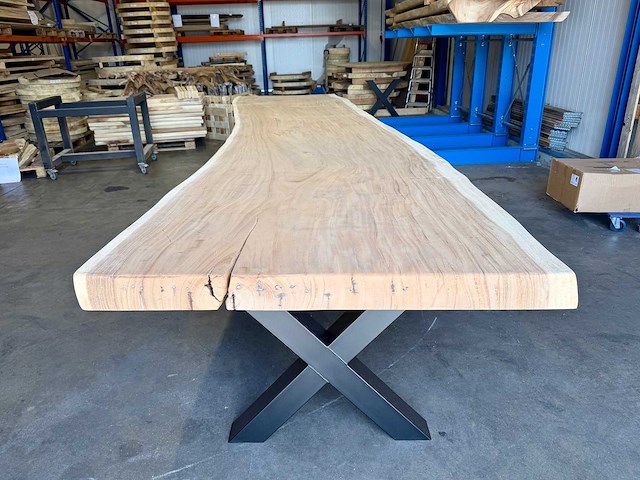 Suar boomstam tafel 500 cm. - afbeelding 4 van  5