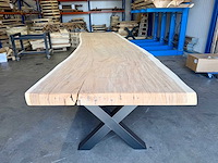 Suar boomstam tafel 500 cm. - afbeelding 4 van  5