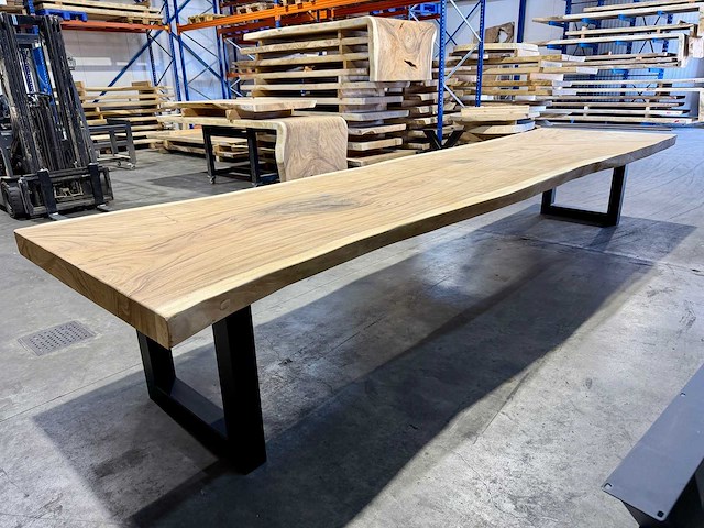 Suar boomstam tafel 500 cm. - afbeelding 4 van  5