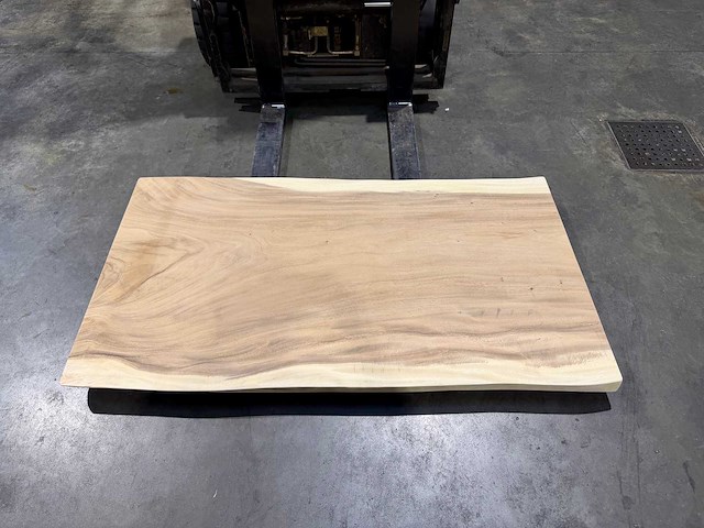 Suar boomstam tafelblad 140 cm. cm. - afbeelding 2 van  2