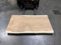Suar boomstam tafelblad 140 cm. cm. - afbeelding 2 van  2