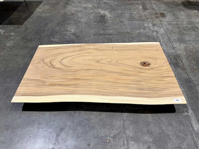 Suar boomstam tafelblad 140 cm. - afbeelding 2 van  2
