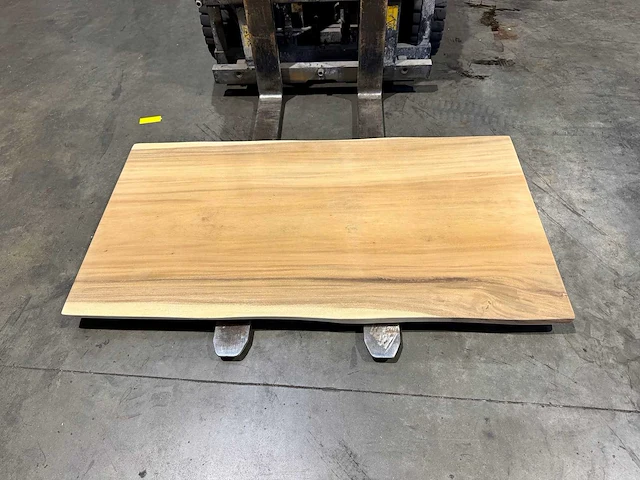 Suar boomstam tafelblad 140 cm. - afbeelding 1 van  2