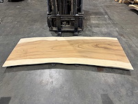 Suar boomstam tafelblad 240 cm. - afbeelding 1 van  1