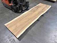 Suar boomstam tafelblad 300 cm. - afbeelding 2 van  3
